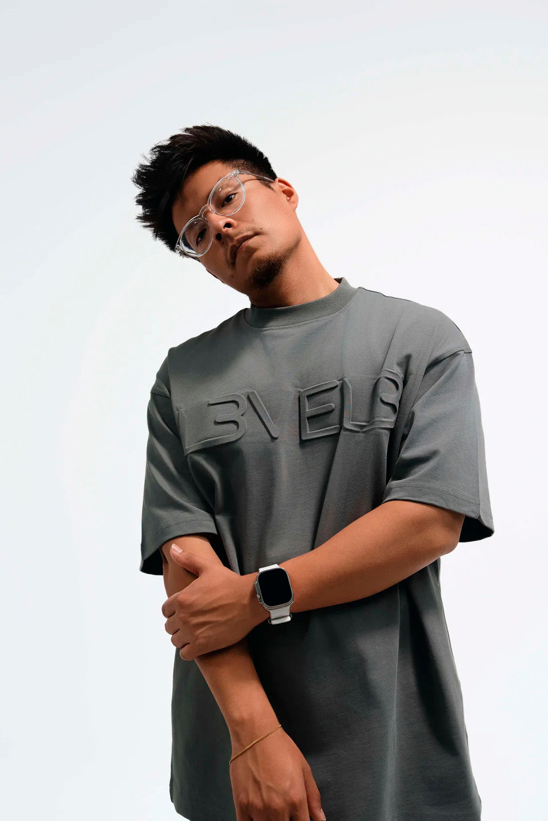 OVERSIZED FRONT LOGO TEE