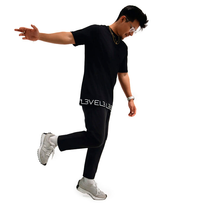 PREMIUM LOGO STRIP TEE